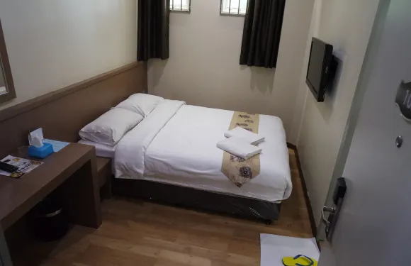 納閩居家酒店