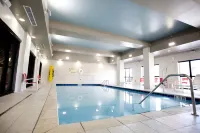 Hampton Inn Blue Ash Cincinnati - Pools