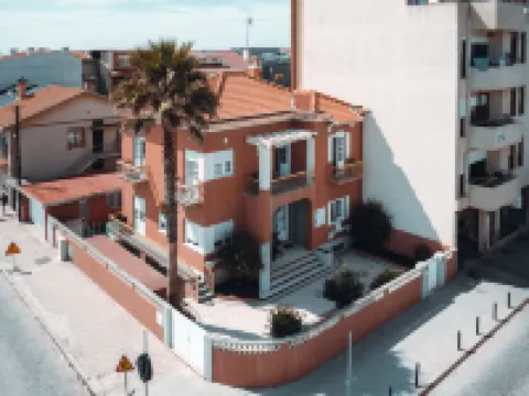 Green Coast Surf House Hotel a Espinho