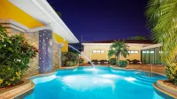 Holiday Inn PANAMA CANAL by IHG - Pools