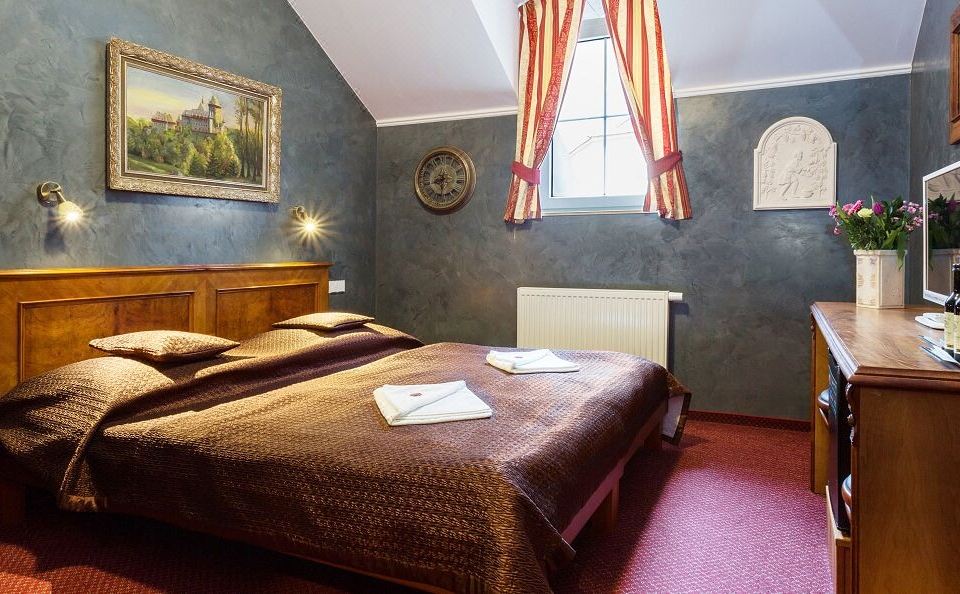 호텔 카를슈테인 & 스파 레스토랑