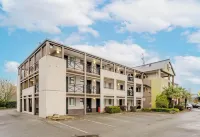 B&B Hotel Lens Noyelles-Godault Hotels in Noyelles-Godault
