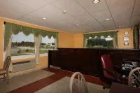 Days Inn by Wyndham Queensbury/Lake George - Wifi
