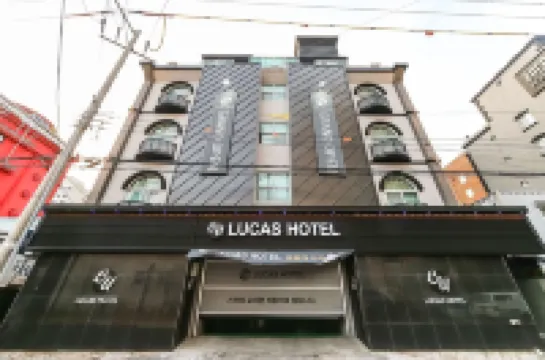 Lucas Hotel