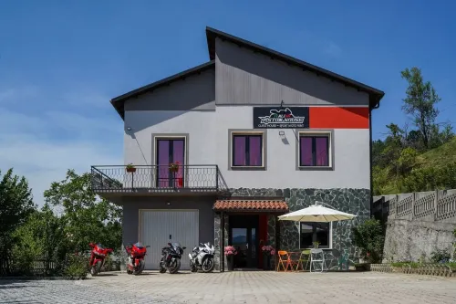 Italian Piston House Sport Moto Rent Hotels in Millesimo