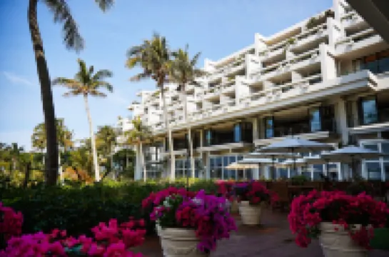 月亮海灘皇宮度假村