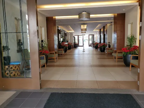 N603 Outlook Ridge Residences Hotels in Itogon