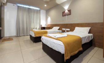 Aryaas Residency Nettoor