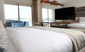 Design Plus Seya Beach Hotel