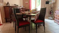 Les Chambres du Relais Hotels in Aire-sur-la-Lys