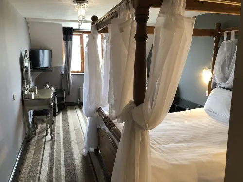 The Airman Hotel Hotels in Henlow