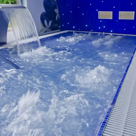 GHT Oasis Park & Spa