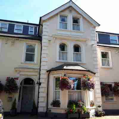 Canterbury Lodge Hotel Exterior