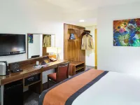 Mercure St Helens Hotels in Saint Helens