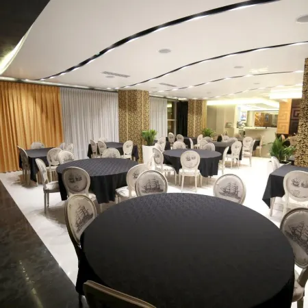 Hotel Palace