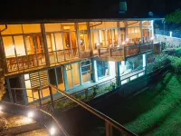 Misty Hills Villa Kadugannawa Hotels near Temple of the Gadaladenia