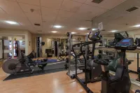 The Grand Burstin Hotel - Gym