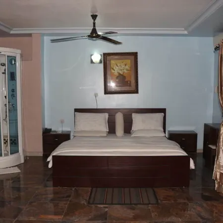 Kastrufid Lodge
