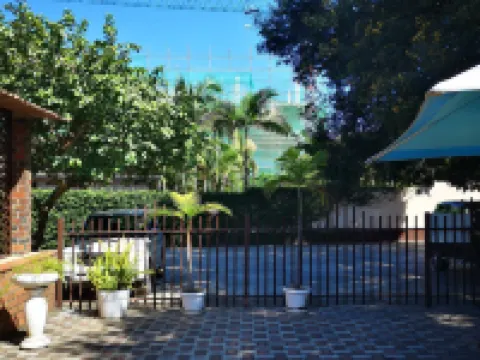 Church Road Lodge Các khách sạn gần Chinese Centre