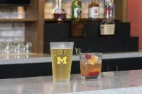 Hyatt Place Ann Arbor - bar