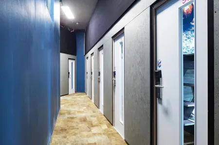 BoxHotel Hannover Отели рядом с достопримечательностью «Ярмарочная площадь Ганновера»