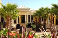 Charleston Marriott Hotels near Waterfront Park