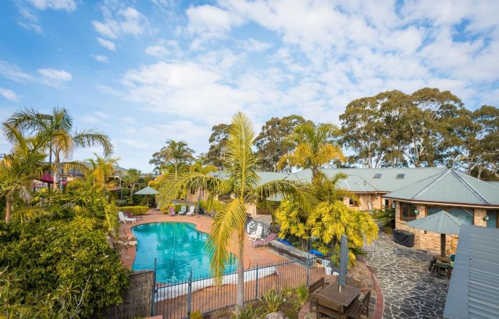 Robyn's Nest Lakeside Resort