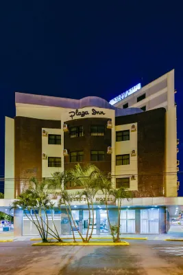 Plaza Inn Augustus Hotel dekat Venerando de Freitas Borges