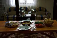 Taurus Guest House - พร้อมอาหารเช้า