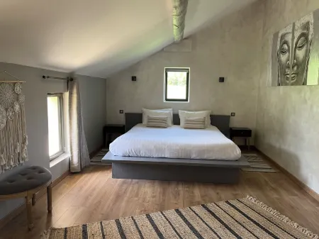 Le Mas Aux Cedres - Teritoria Отели в г. Гаргас