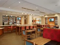 Hyatt Place Bloomington / Normal - Bares