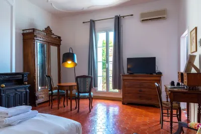 Entre Midi - Maison d'Hôtes - B&B Hotels in Nissan-lez-Enserune