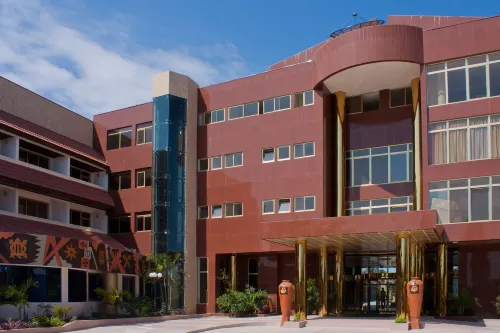 Royal Nick Hotel Hoteles en Tema