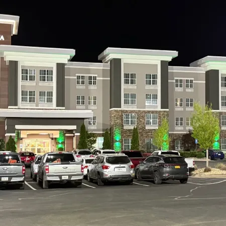 La Quinta Inn & Suites by Wyndham Forsyth