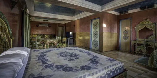 Hotel Batha - สระว่ายน้ำส่วนตัว