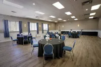 Travelodge Hotel by Wyndham Sudbury - Breakfast
