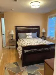 Beautiful 1 Bedroom Apartment Queen & Twin Bed ,Central A/C, 5Min Drive to Beach