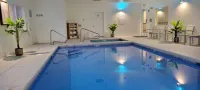 Quality Inn & Suites Salina National Forest Area - Pools