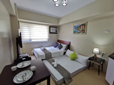 아비다 다바오 바이 다바오 B&B & 레모니크 홈즈 더 이메큘레이트 컨셉션 대학 - 아넥스 주변 호텔