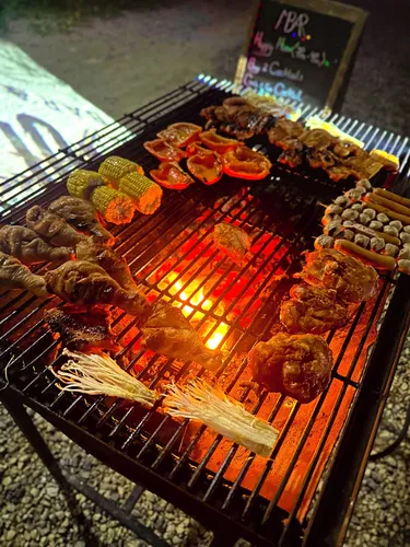 รูปภาพของเอ็มบาร์ โฮสเทล หาดริ้น