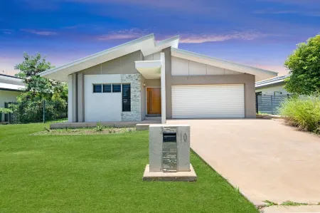 Zenhouse Harmony Modern Home Near CDU Hospital