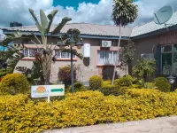 Shema Guest Lodge