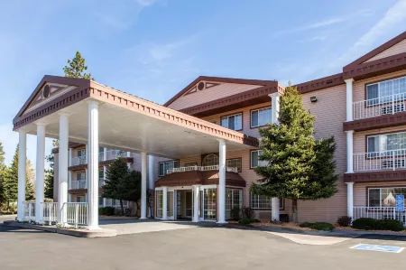 Comfort Inn Mount Shasta Area