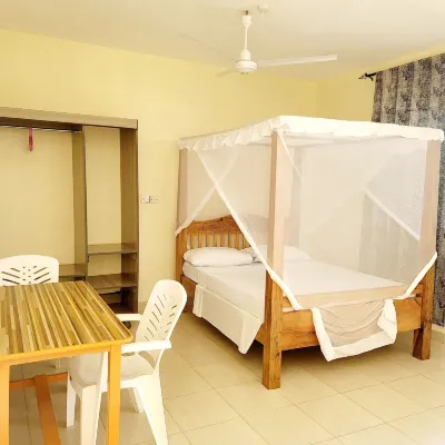 Casuarina Lounge Hotels near New Life Prayer Center Church
