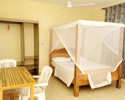 Casuarina Lounge Hotels in Malindi