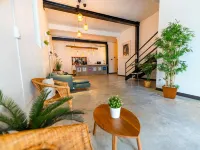 Juliette Hostel Digital Nomad Women Only Hotels near National Guard Museum