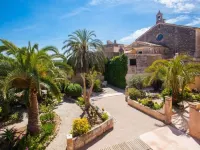 Casa Mona Turismo de Interior Hotels in Llubi