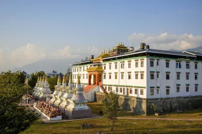 Chokling ArtHouse - The Treasure of Himalayas Hotels near Shiv temple,dhang