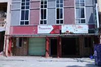 그랜드 디 갈라 다르마퓨리 호텔