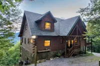 Luxury 4200 Sqft Log Cabin on 50 Acres Sleeps 16